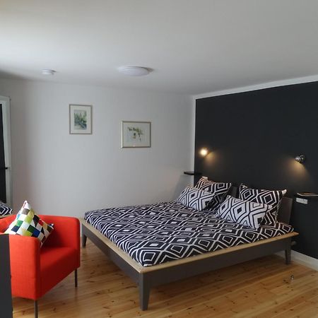 Apartment Rhein Main Hochheim am Main Zimmer foto